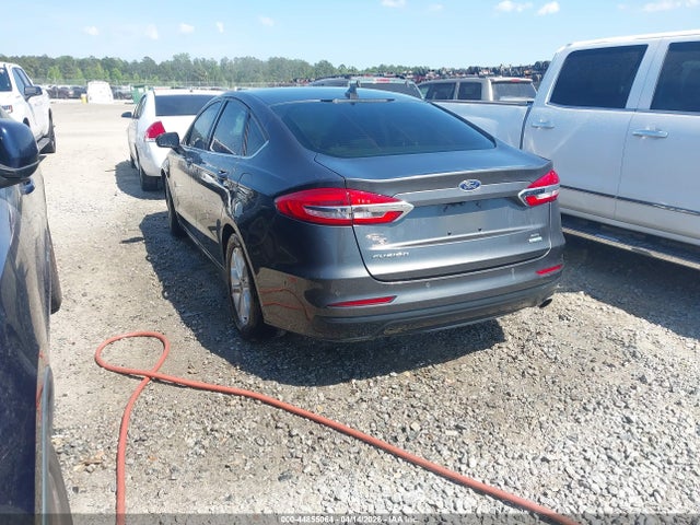 FORD FUSION SE - 3