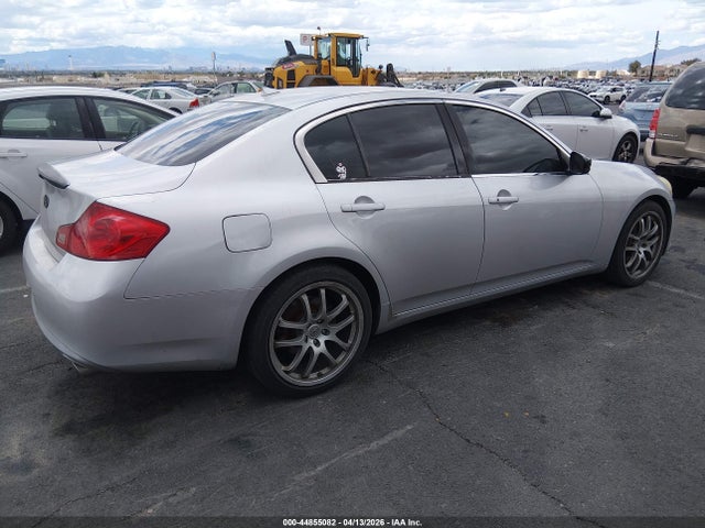 صورة 4 لـ 2011 Infiniti G37 JOURNEY
