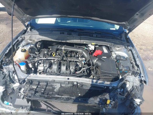 FORD FUSION TITANIUM - 10