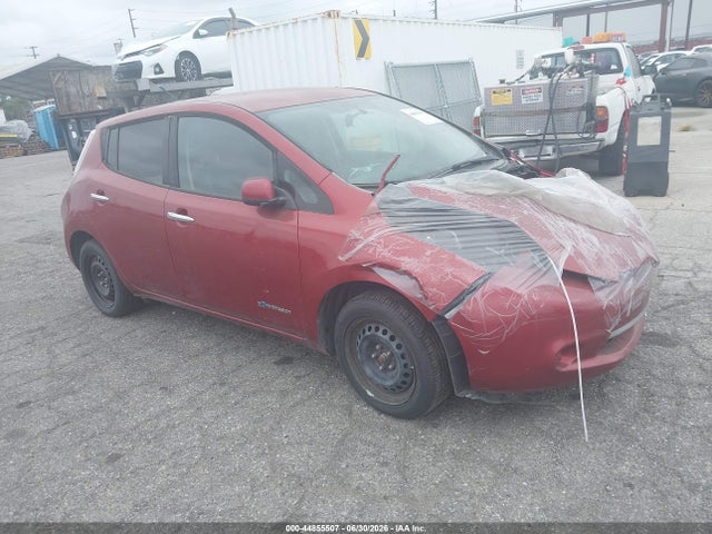 2014 NISSAN LEAF S
