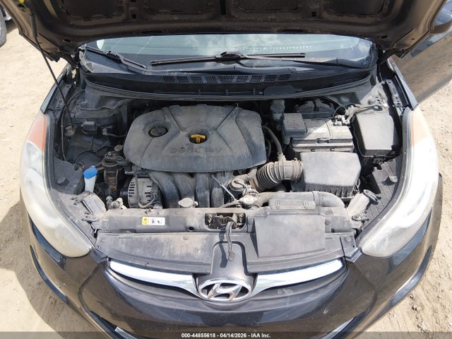 HYUNDAI ELANTRA GLS - 10