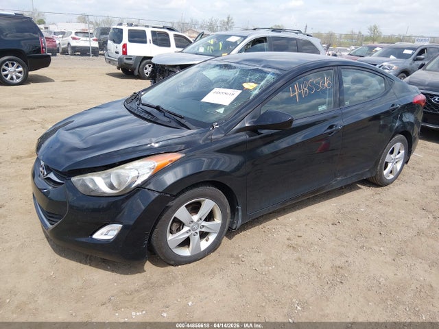 HYUNDAI ELANTRA GLS - 2