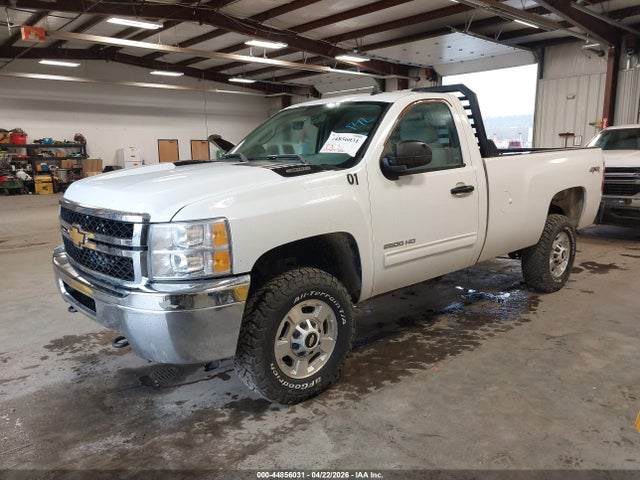 CHEVROLET SILVERADO - 2