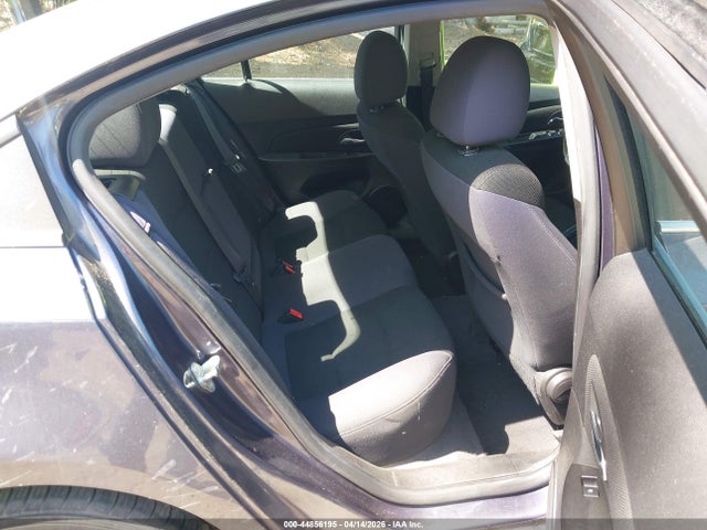 CHEVROLET CRUZE 1LT AUTO - 8