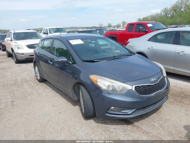 KIA FORTE EX - 6
