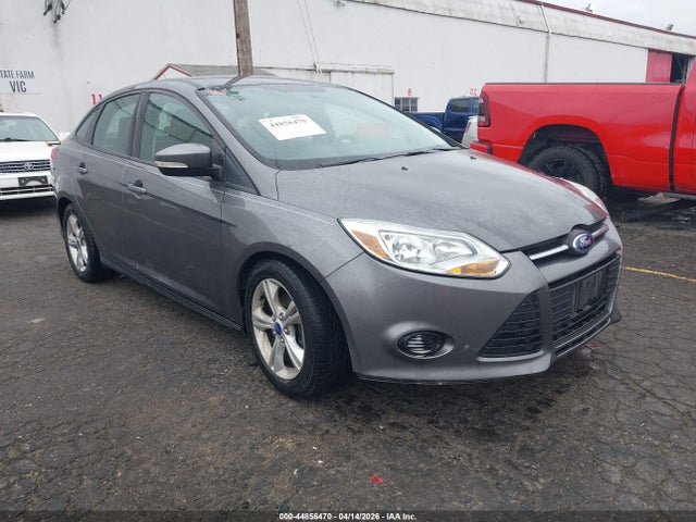 FORD FOCUS SE - 1