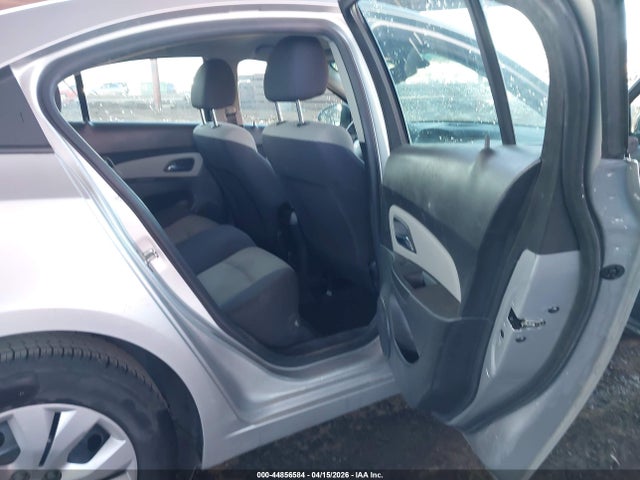 CHEVROLET CRUZE LS AUTO - 8