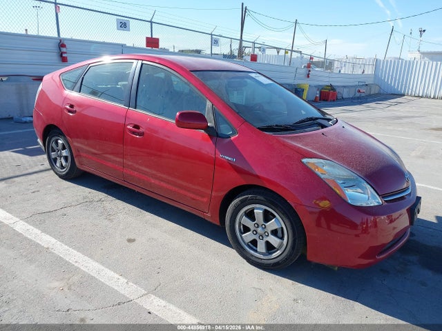 TOYOTA PRIUS - 1
