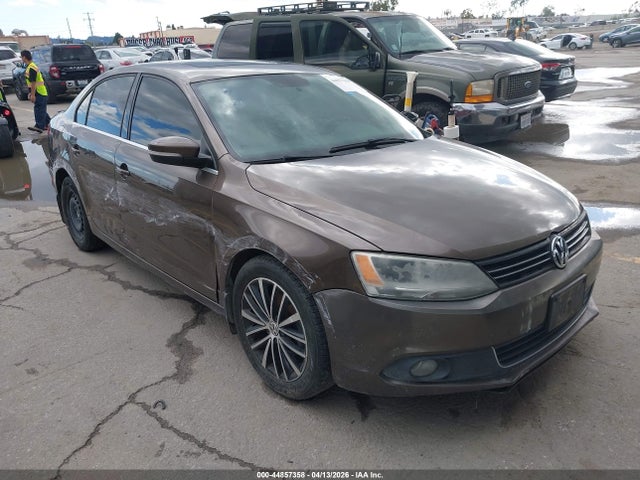 2012 VOLKSWAGEN JETTA 2.5L SEL PREMIUM