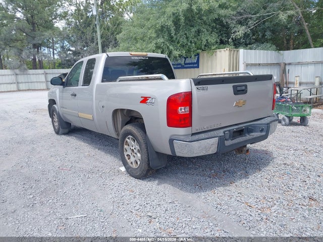 CHEVROLET SILVERADO 1500 LT1 - 3