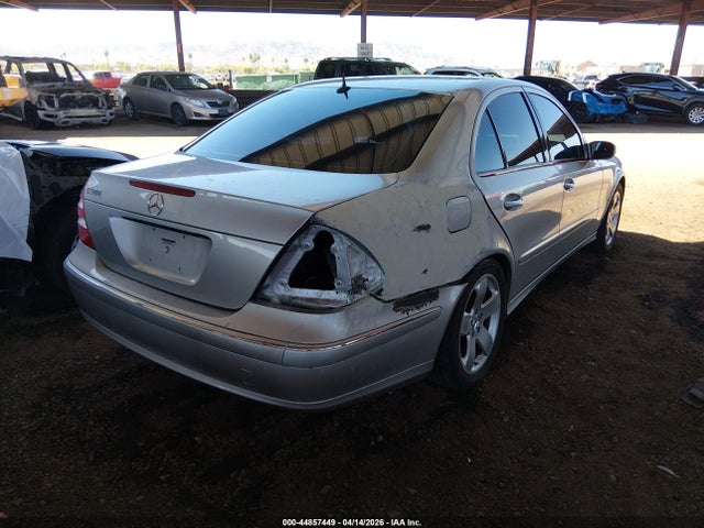 MERCEDES-BENZ E-CLASS - 6