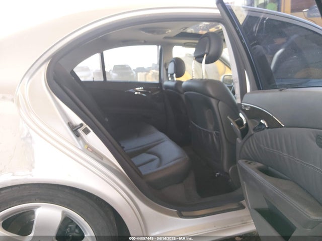 MERCEDES-BENZ E-CLASS - 8