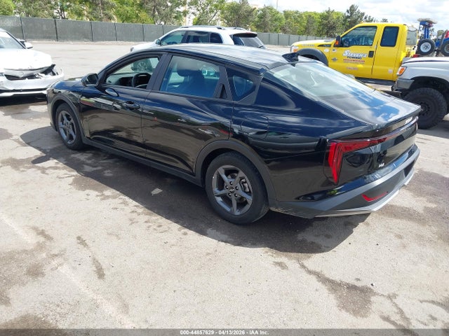 2025 KIA K4 LXS 照片 3