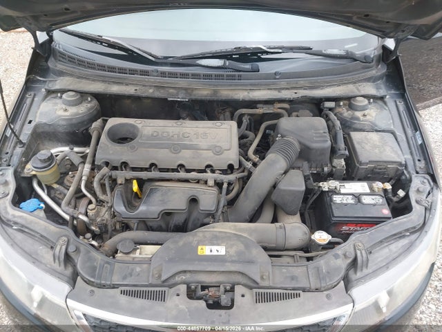 KIA FORTE EX - 10