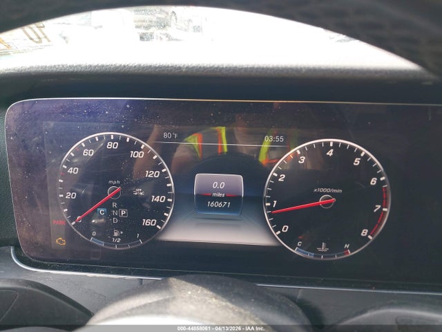 MERCEDES-BENZ E-CLASS - 7