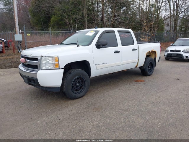 CHEVROLET SILVERADO 1500 LT1 - 2