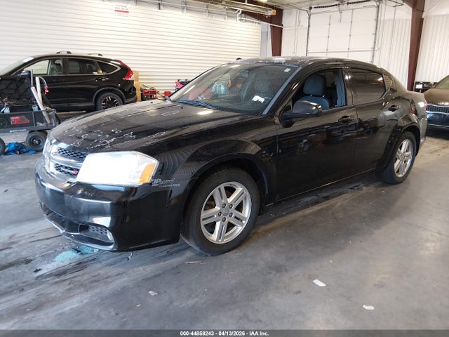 DODGE AVENGER SXT - 2