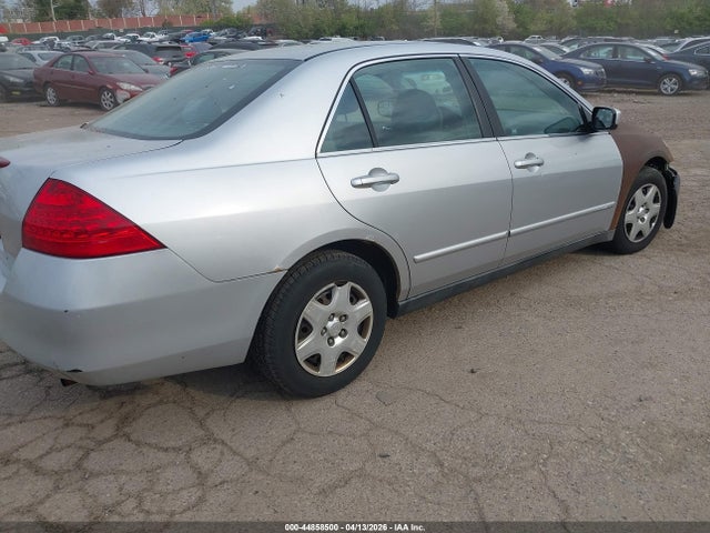 HONDA ACCORD 2.4 LX - 4