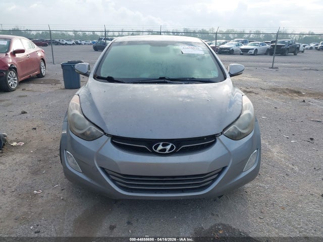 HYUNDAI ELANTRA LIMITED - 6