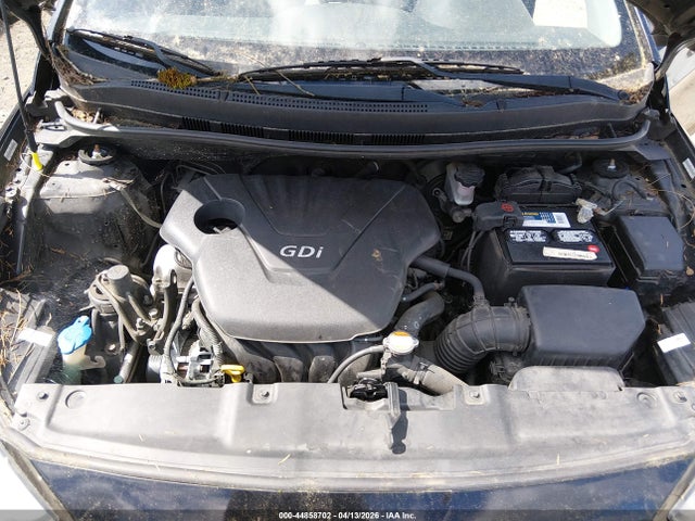 HYUNDAI ACCENT GLS - 10