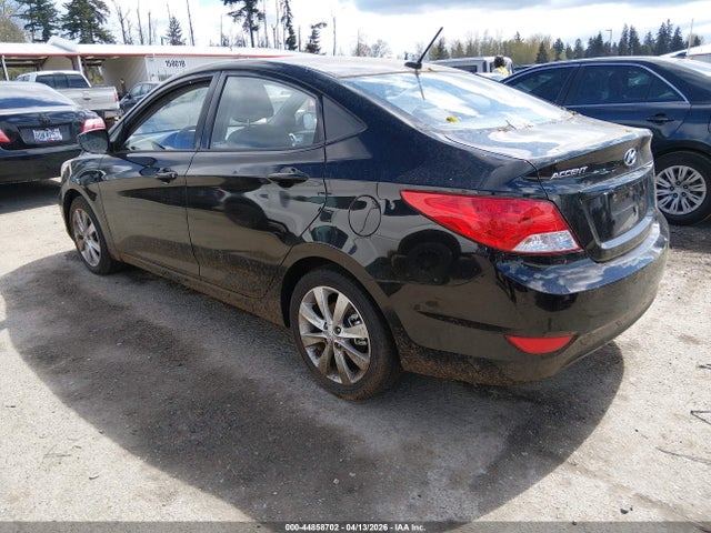 HYUNDAI ACCENT GLS - 3