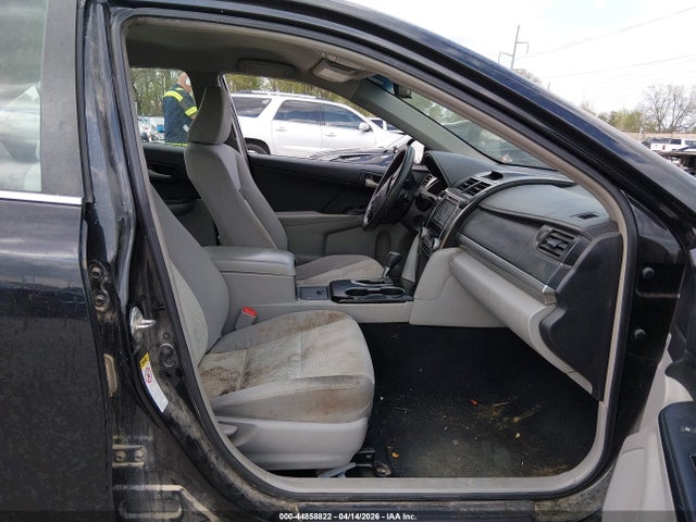 صورة 5 لـ 2013 Toyota CAMRY LE