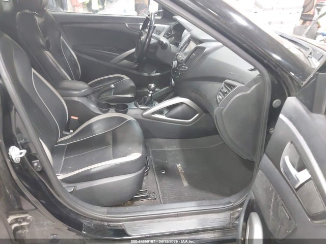 HYUNDAI VELOSTER TURBO - 5