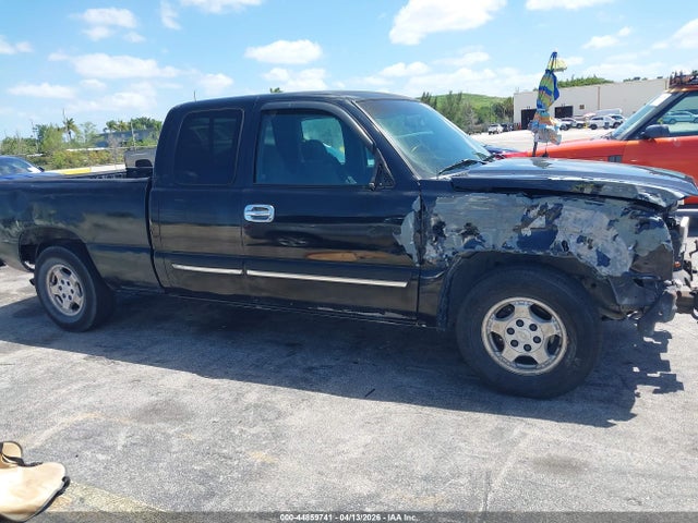 CHEVROLET SILVERADO 1500 LS - 6