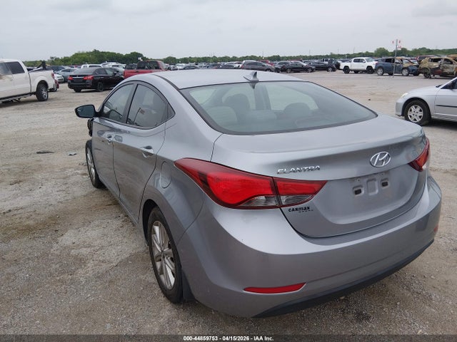 HYUNDAI ELANTRA SE - 3