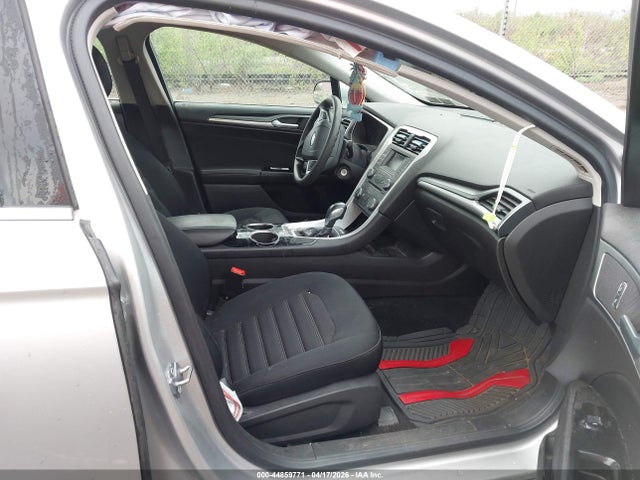 FORD FUSION SE - 5