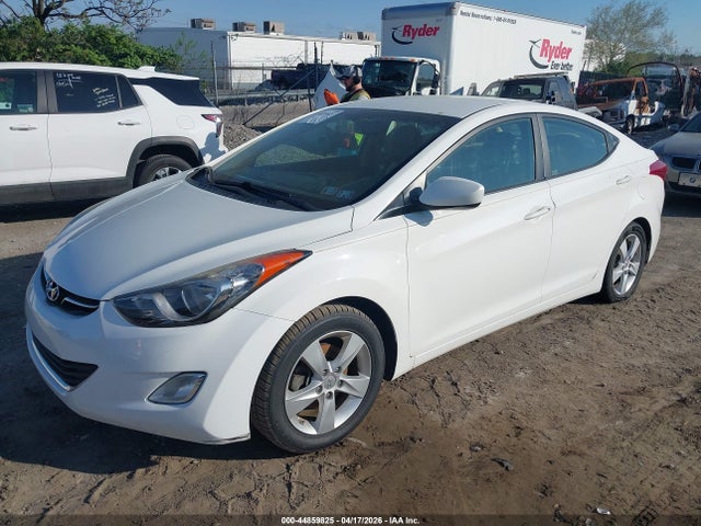 HYUNDAI ELANTRA GLS - 2