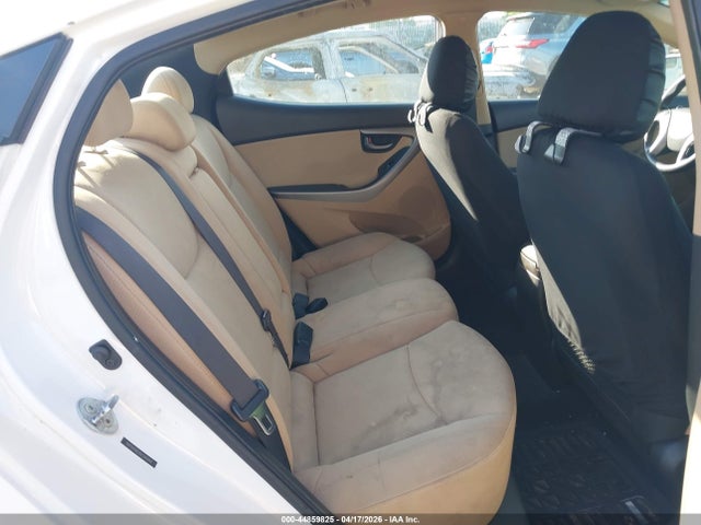 HYUNDAI ELANTRA GLS - 8