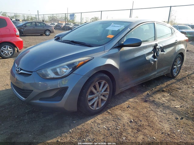 HYUNDAI ELANTRA SE - 2