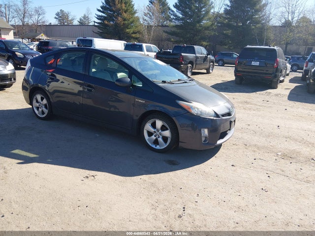 2010 TOYOTA PRIUS V