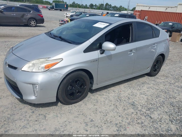 TOYOTA PRIUS - 2