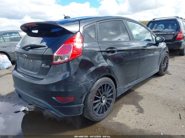 FORD FIESTA ST - 4