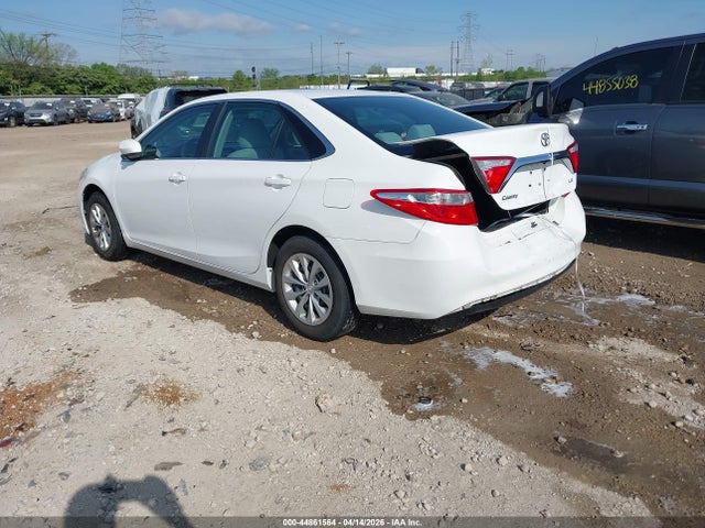 TOYOTA CAMRY - 3