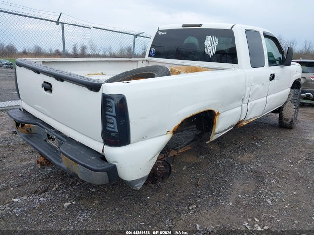 CHEVROLET SILVERADO 1500 - 4