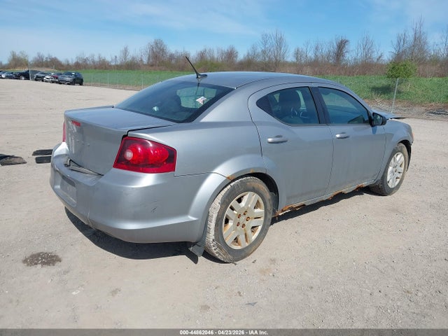 DODGE AVENGER - 4