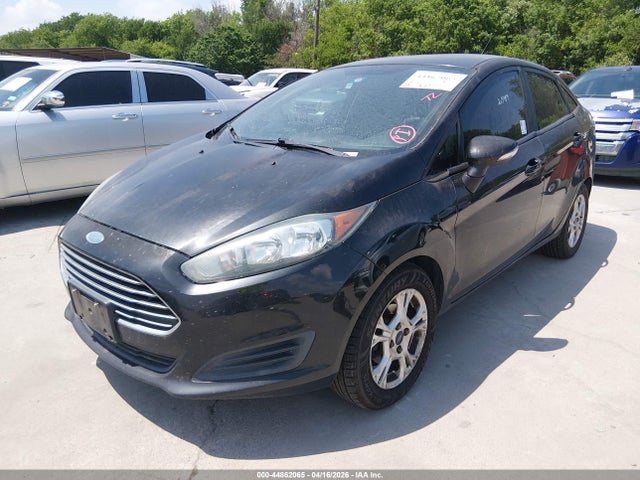 FORD FIESTA SE - 2