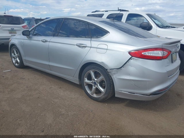 FORD FUSION SE - 3