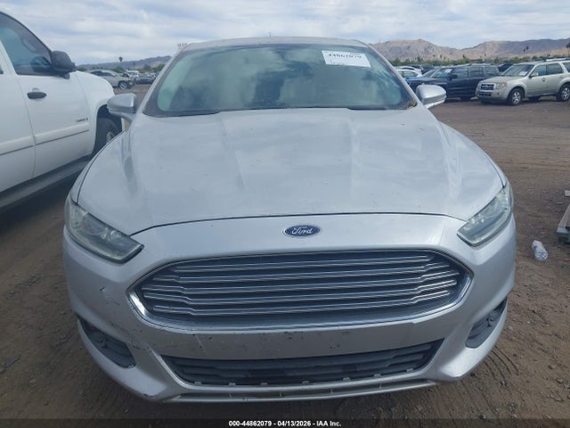 FORD FUSION SE - 6