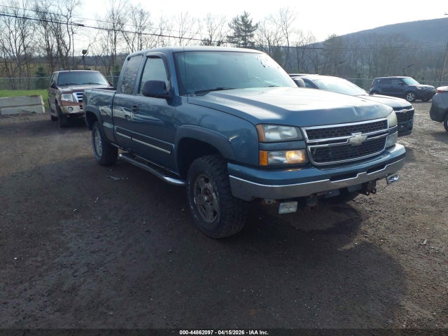 CHEVROLET SILVERADO 1500 CLASSIC LT1 - 1