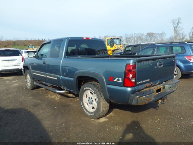 CHEVROLET SILVERADO 1500 CLASSIC LT1 - 3