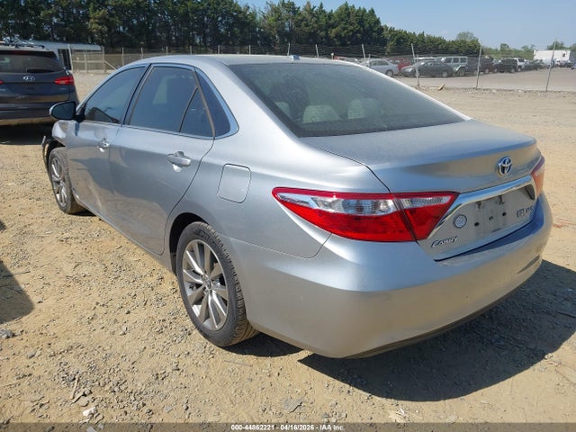 TOYOTA CAMRY - 3