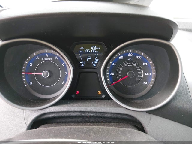 HYUNDAI ELANTRA GLS - 7