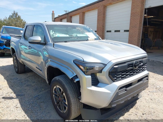 2026 Toyota TACOMA HYBRID TRD SPORT photo 1