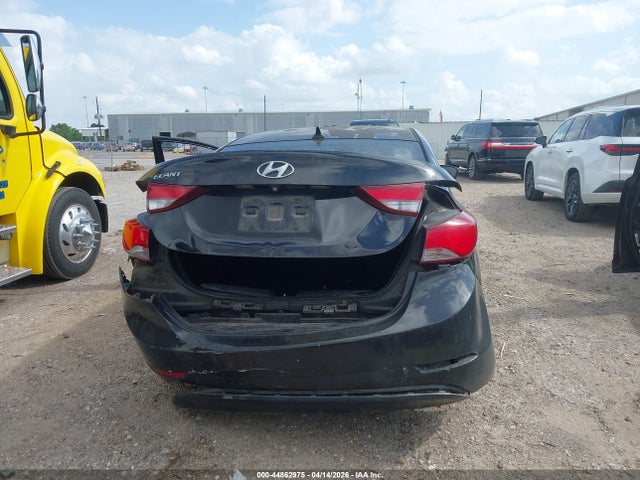 HYUNDAI ELANTRA SE - 6