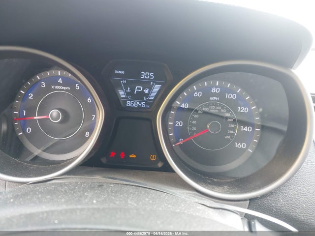 HYUNDAI ELANTRA SE - 7