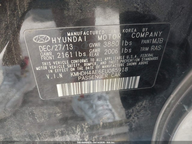 HYUNDAI ELANTRA SE - 9